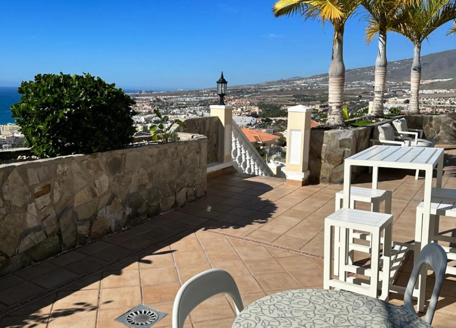 Boutique Villa Leicht & Friends 아데제 0*,